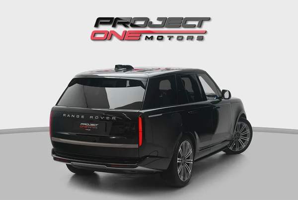 2025 RANGE ROVER HSE P400 WITH WARRANTY