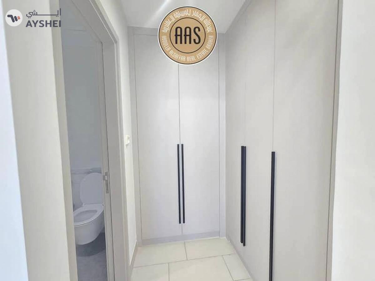 Chiller free closer to Metro 1bhk 2bathrooms in 95k balcony wardrobes-7-7