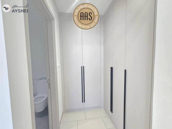 Chiller free closer to Metro 1bhk 2bathrooms in 95k balcony wardrobes