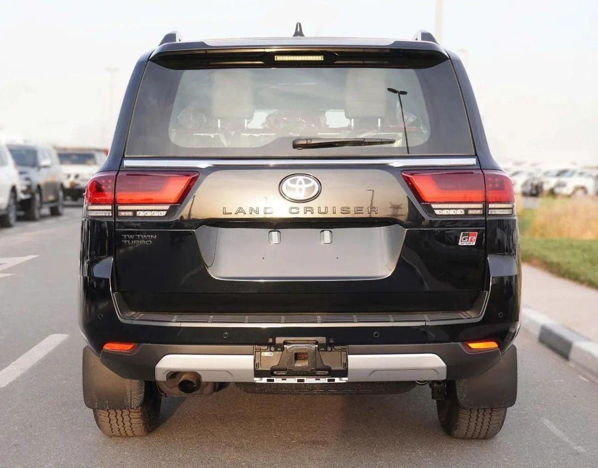 Toyota Land Cruiser GR SPORT DIESEL FULL OPTION 2026-5-5