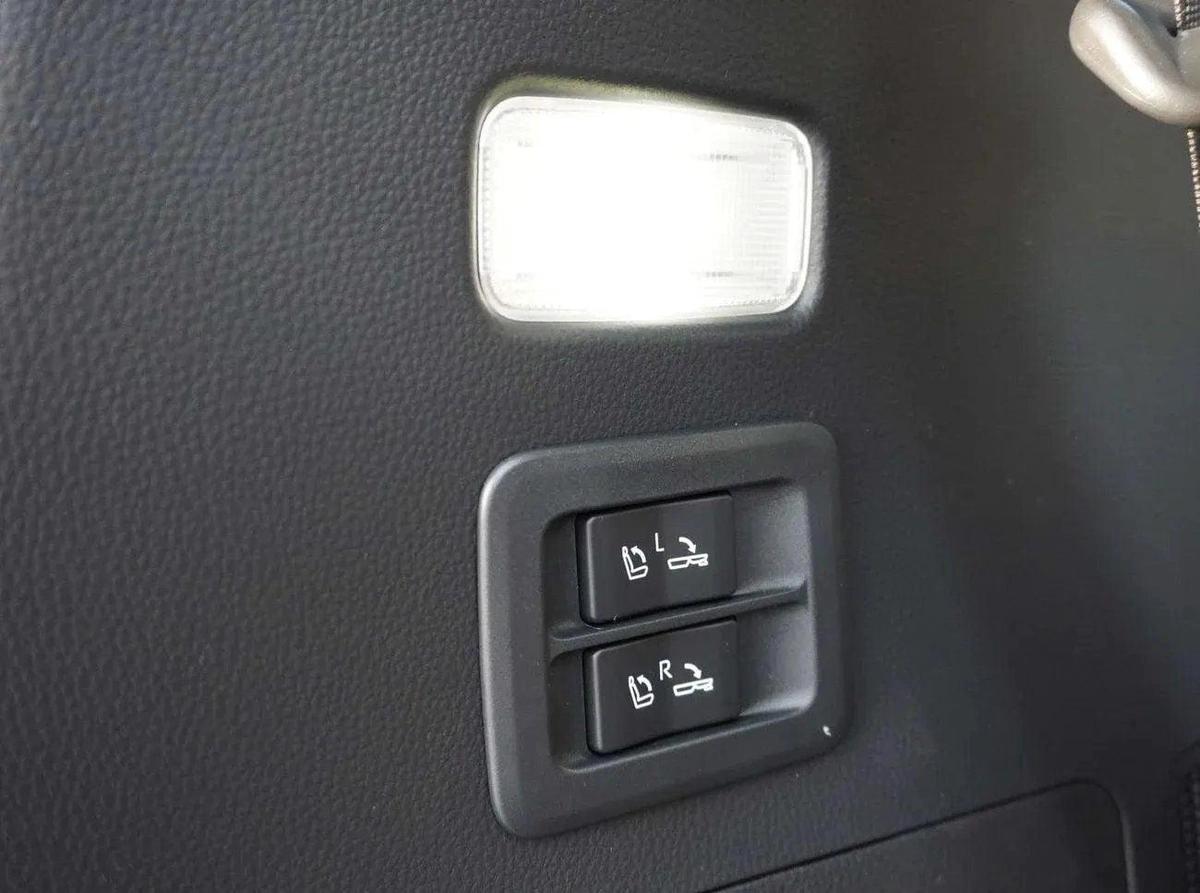 Toyota Land Cruiser GR SPORT DIESEL FULL OPTION 2026-19-19