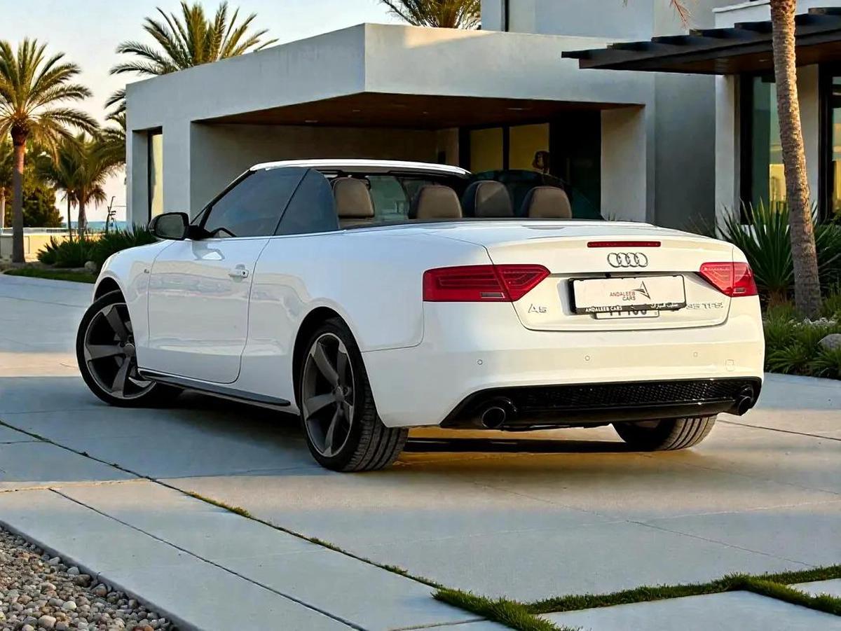 AUDI A5 35 TFSI CONVERTIBLE | 2.0L I4 – 220 BHP | 2016 | GCC SPECS-14-14