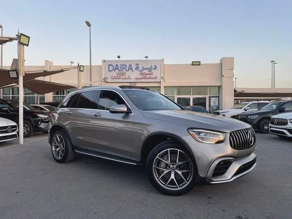 Offer for Mercedes GLC 300 2020 a new car original pen