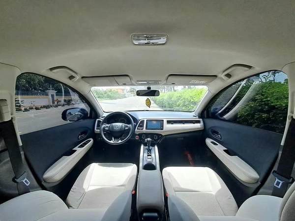 689-MONTHLY | HONDA HR-V 1.8L | GCC SPECS | SUV | CRUISE | CAMERA | ACCIDENT FFREE