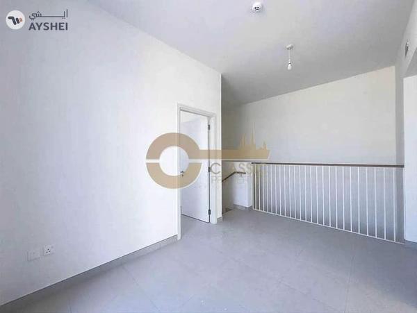 Single Row | Large Plot Size | Premium Unit