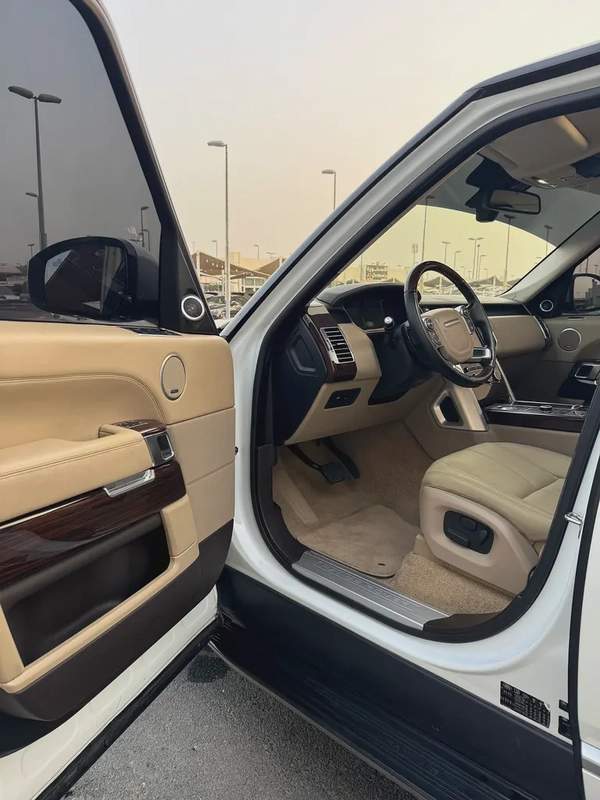 رينچ روڤر فوچ SUPERCHARGED موديل 2014 خليجى بانوراما فل اوبشم صبغ الوكاله