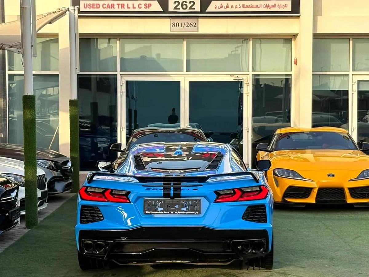 CHEVROLET CORVETTE C8 3LT GCC 2023 70th anniversary Special Order Full Service History (Under Warran-4-4