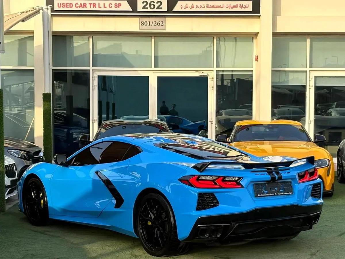 CHEVROLET CORVETTE C8 3LT GCC 2023 70th anniversary Special Order Full Service History (Under Warran-7-7