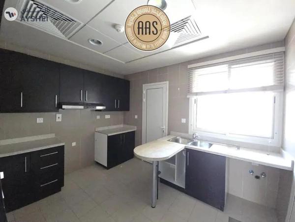 Huge 3bhk villa with maid room 5bathrooms in 265k balcony wardrobes 1parking free