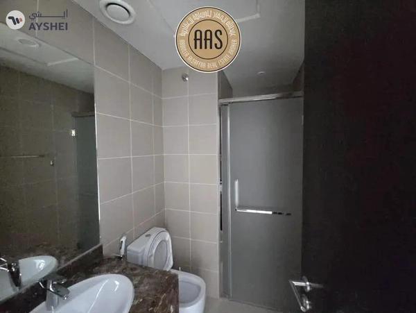 Huge 3bhk villa with maid room 5bathrooms in 265k balcony wardrobes 1parking free