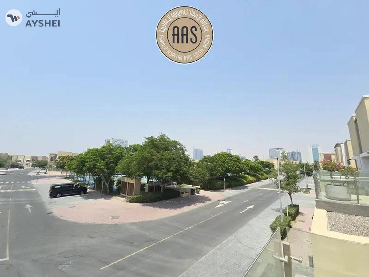 Huge 3bhk villa with maid room 5bathrooms in 265k balcony wardrobes 1parking free-14-14