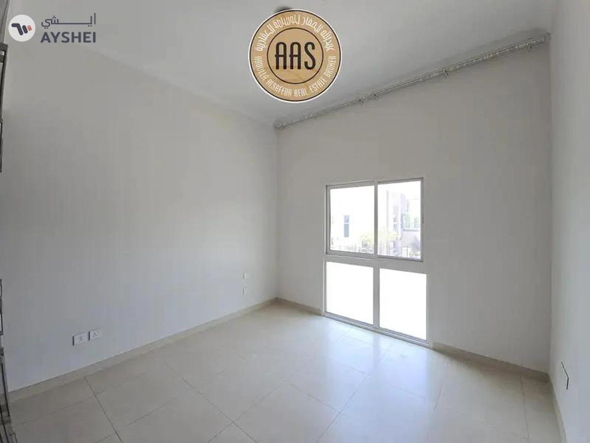 Huge 3bhk villa with maid room 5bathrooms in 265k balcony wardrobes 1parking free-1-1