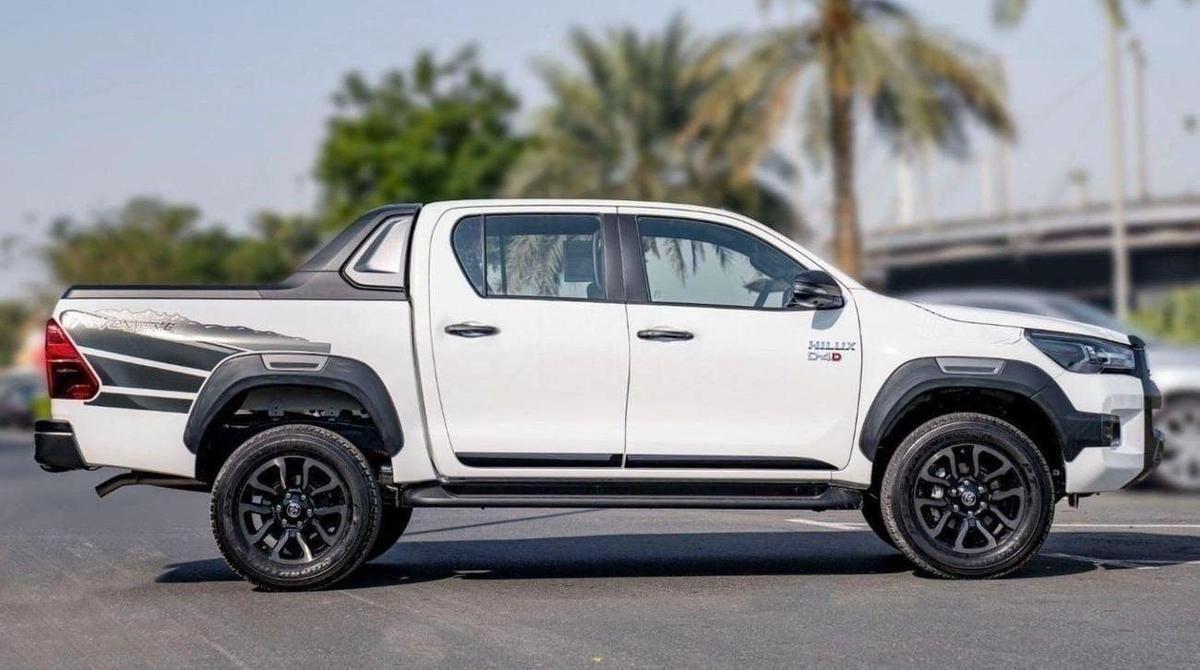 Toyota Hilux Toyota Hilux Adventure 2.8L Diesel 4x4 MY2025-7-7