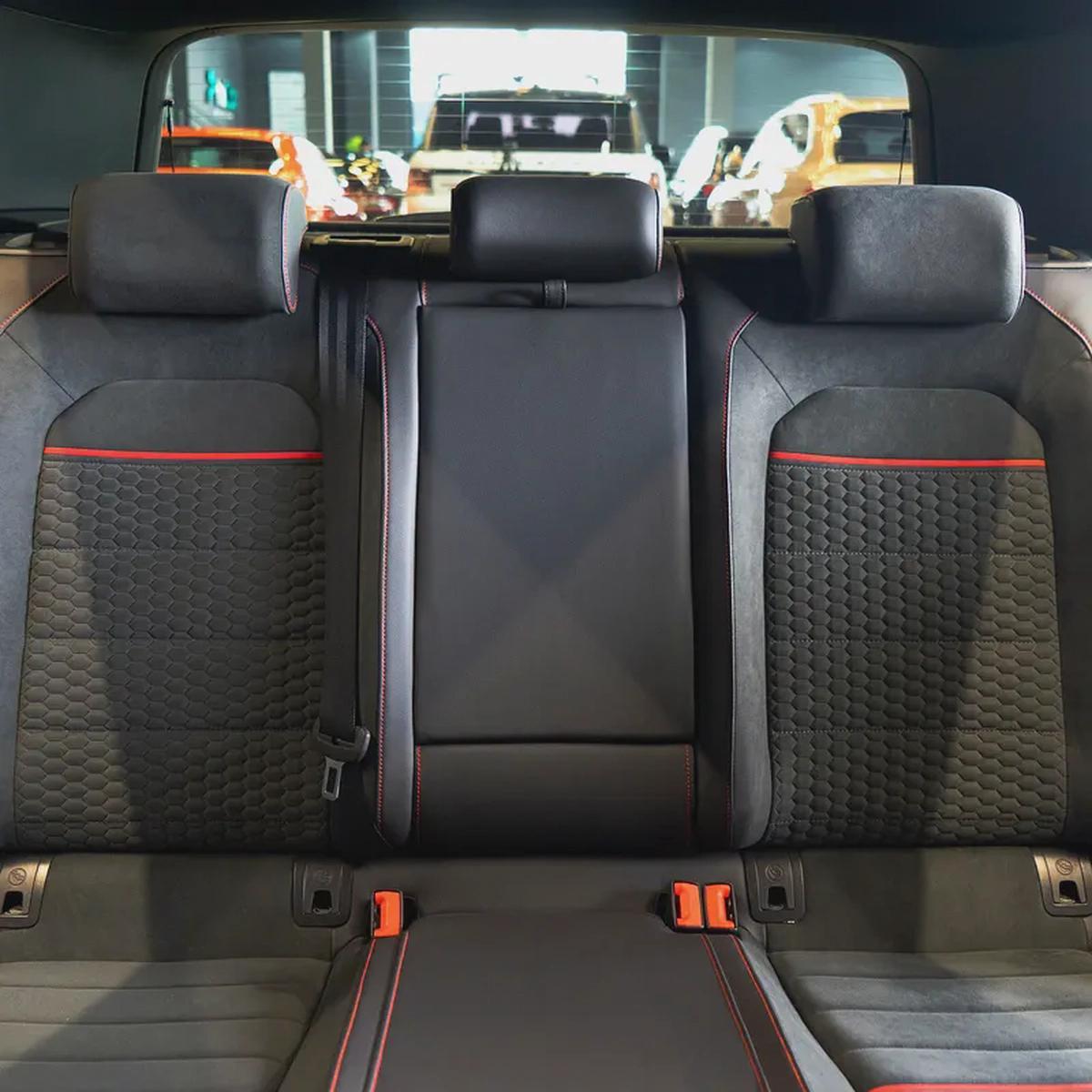 AED 1,532 p.m • 0% Downpayment • VW Golf GTI • 1 Year Warranty-14-14