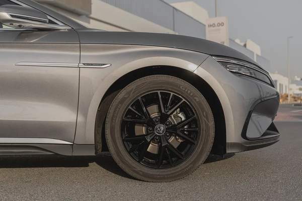 BYD Han DM-i 125KM Elite | FWD | High Spec | 2025 (Export)