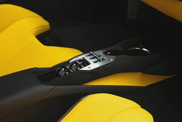 2025 FERRARI 296 GTS | MAIN DELAER SERVICE | HIGH SPEC