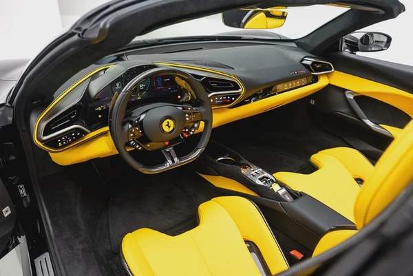 2025 FERRARI 296 GTS | MAIN DELAER SERVICE | HIGH SPEC