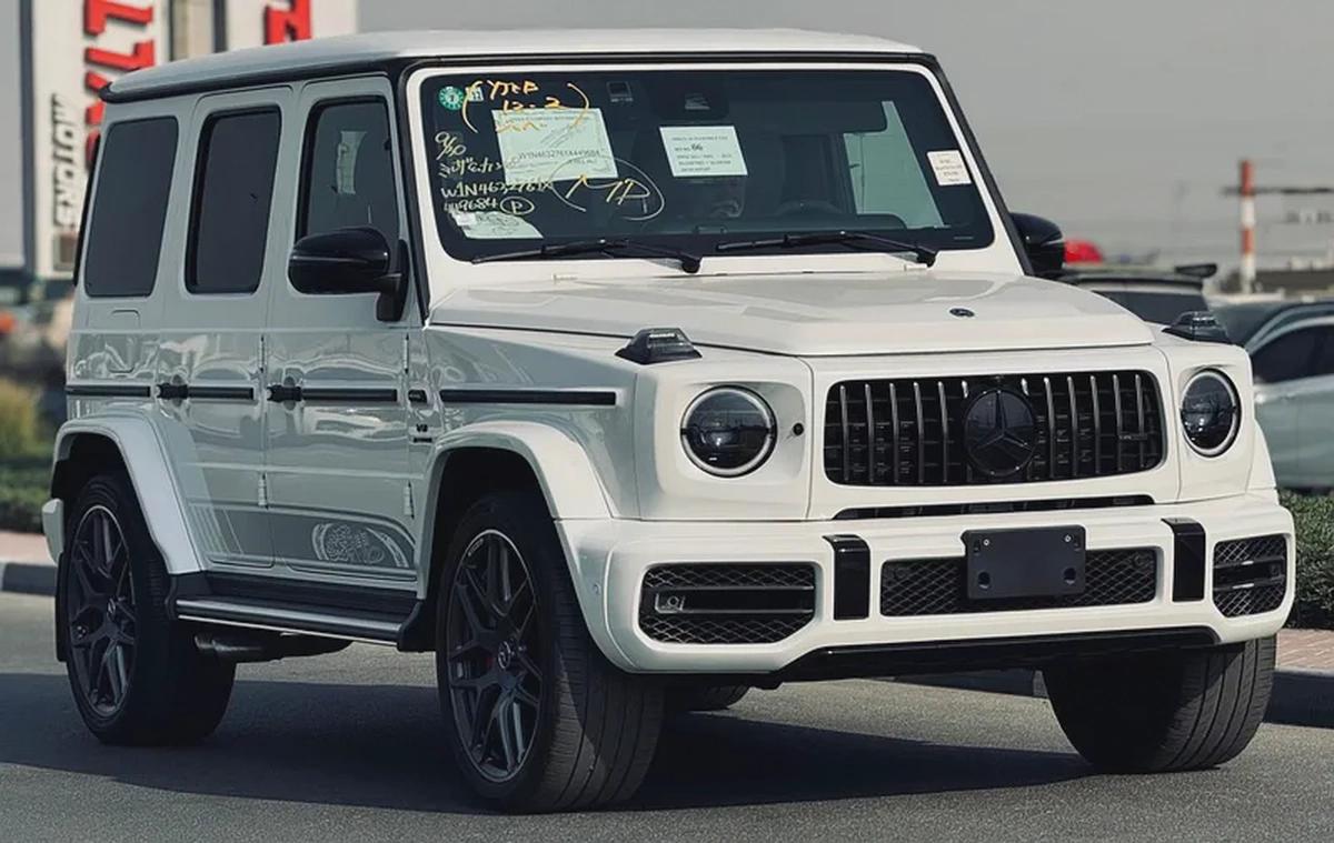 BENZ G63 ///AMG | EDITION 55 | 2023 | RED INTERIOR | ONLY : 36458 KM | JAPAN IMPORT | CLEAN TITLE-4-4
