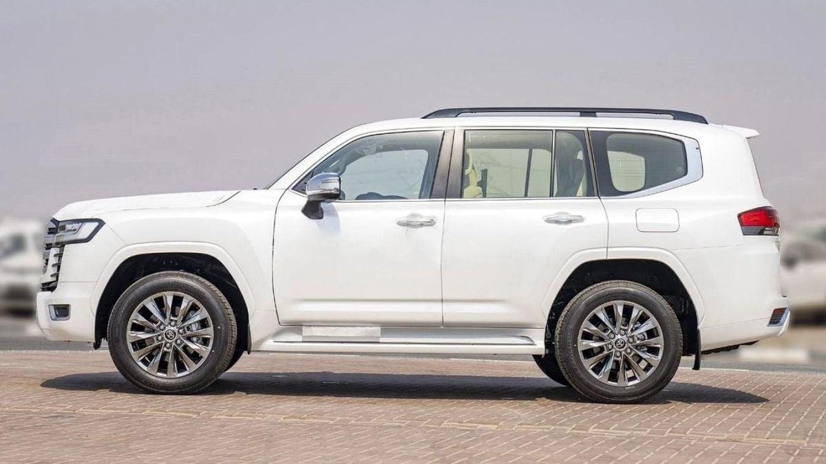 Toyota Land Cruiser (LHD) TOYOTA LAND CRUISER LC300 VXR 3.3D AT MY2025 – WHITE-4-4