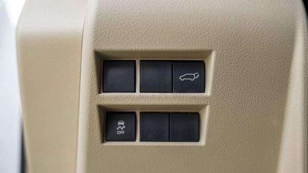 Toyota Land Cruiser (LHD) TOYOTA LAND CRUISER LC300 VXR 3.3D AT MY2025 – WHITE