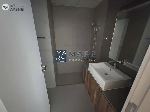 | BRAND NEW 1 BEDROOM | READY TO MOVE | FREEHOLD | PRIME LOCATION