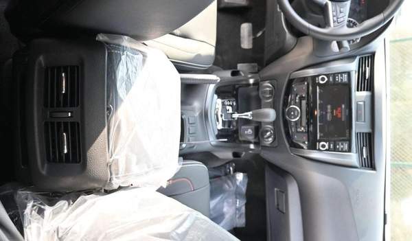 Nissan Navara Nissan Navara 2.5L Diesel 2025
