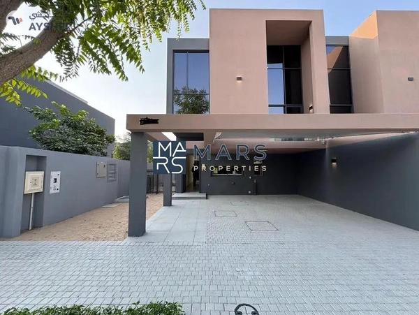 Prestigious Community – Masaar Villas with Elegant Emirati Design. Robinia, Masaar