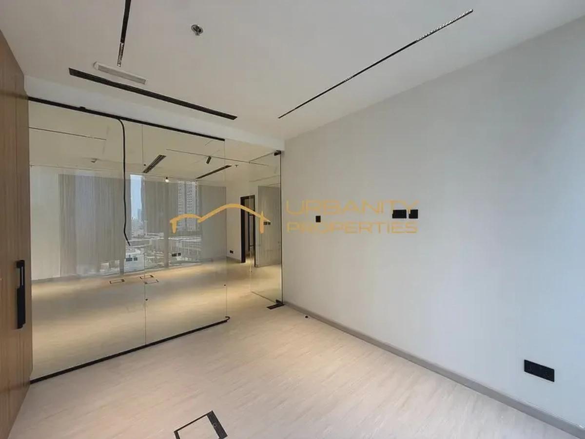 Fully Fitted Office | 2 Parking | Prime Business Bay Location-1-landscape