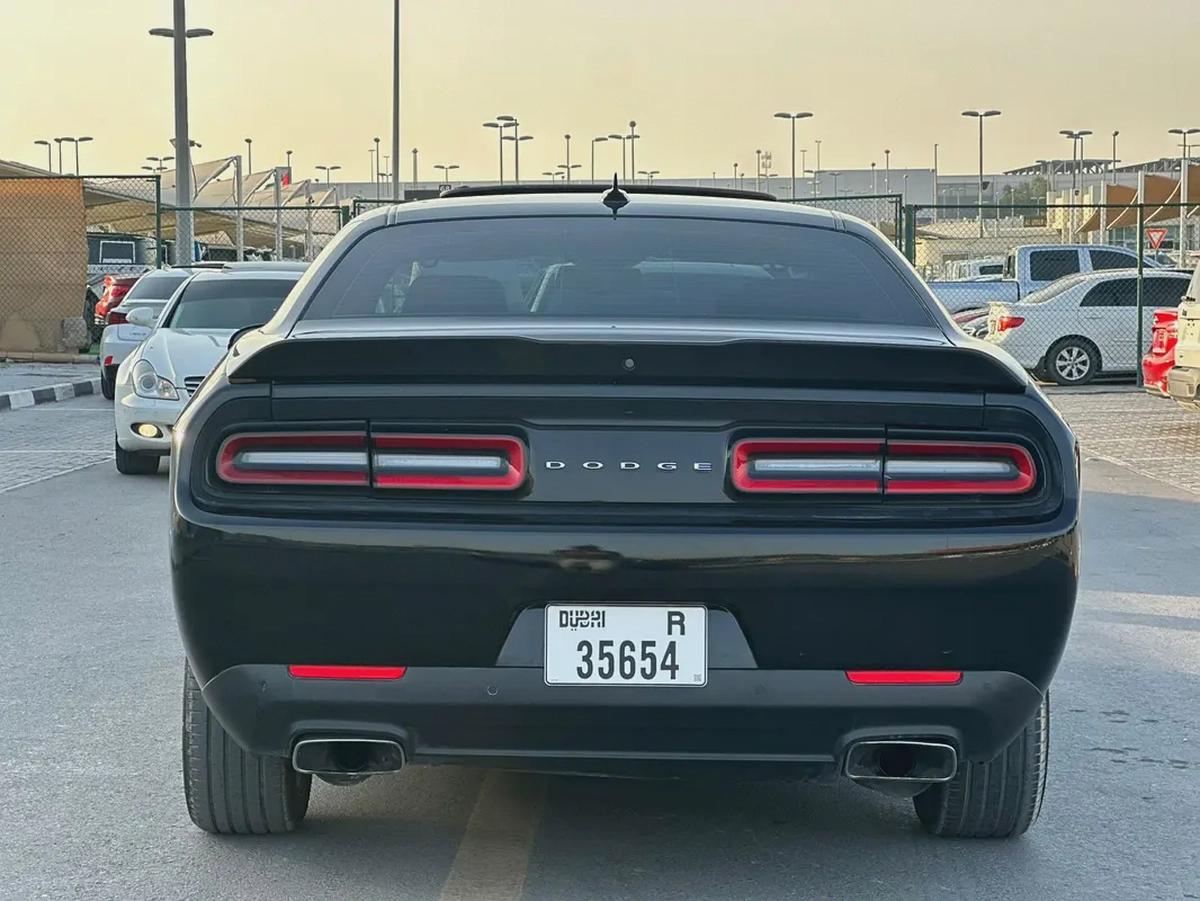 دودج تشالنجر 2018 مواصفات امريكية هيمي 5.7 بحالة جيدة-6-6