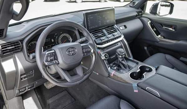 Toyota Land Cruiser TOYOTA LAND CRUISER VXR 3.3L DIESEL FULL OPTION 2024