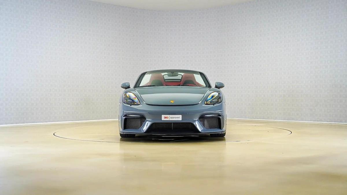 Porsche 718 Spyder RS-10-10