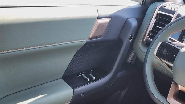 Chery iCAR EQ3 (Grey Green)