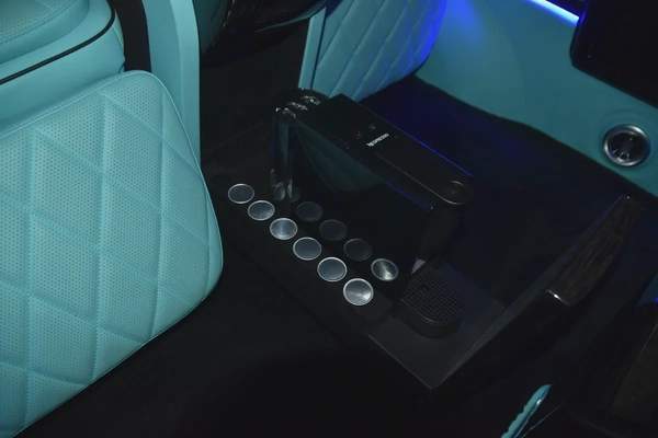 2023 ll Mercedes V300 Diesel ll Maybach Upgraded ll