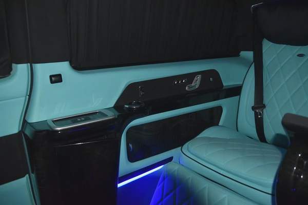 2023 ll Mercedes V300 Diesel ll Maybach Upgraded ll