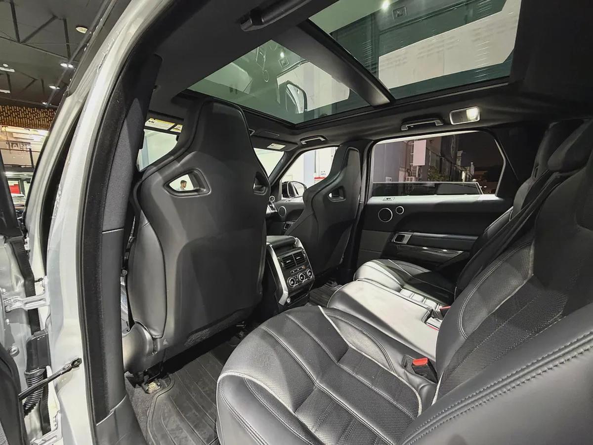 2016 CLEAN TITLE V8 SUPERCHARGED FULLY ORIGINAL PAINT SVR LOW KM-11-11