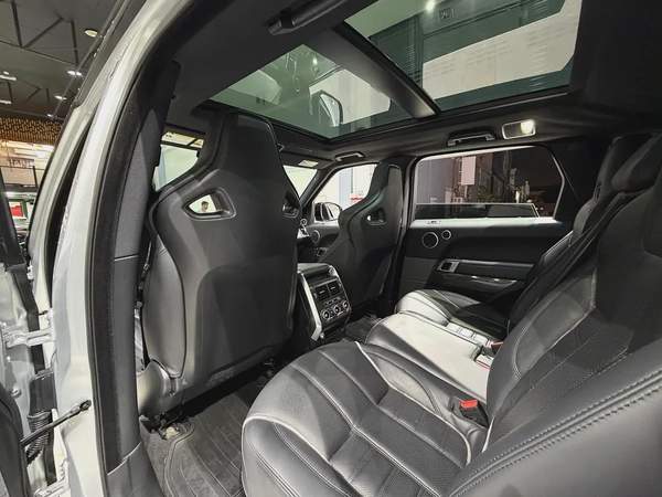 2016 CLEAN TITLE V8 SUPERCHARGED FULLY ORIGINAL PAINT SVR LOW KM