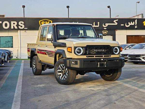 Toyota Land Cruiser Pick Up LC79 Double Cabin | 2.8L V4 Diesel | A/T | DVD CAMERA | DIFF LOCK | FULL OPTION | MY2025