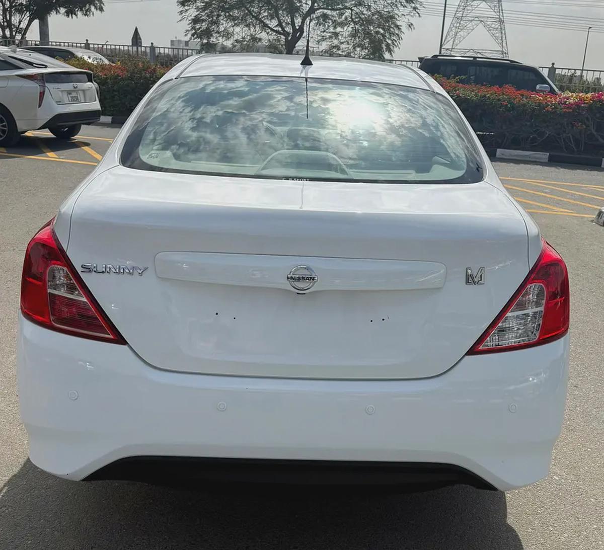 Nissan Sunny 2023,SV,GCC,Original Paint,Low Km Can Arrange Bank Loan-4-4