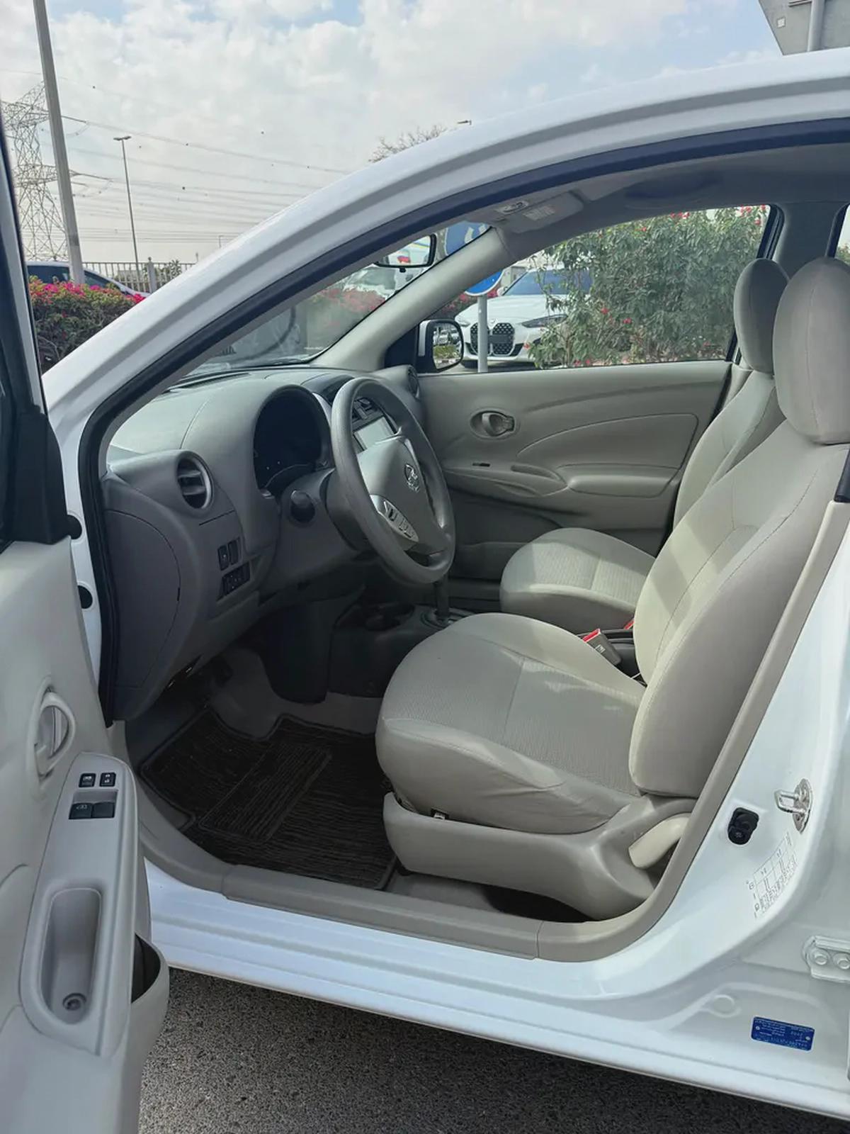 Nissan Sunny 2023,SV,GCC,Original Paint,Low Km Can Arrange Bank Loan-6-6