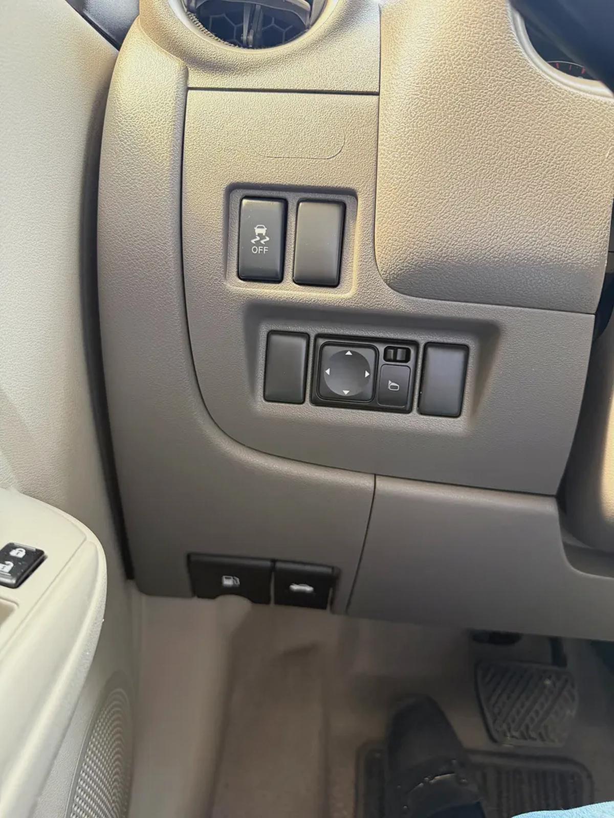 Nissan Sunny 2023,SV,GCC,Original Paint,Low Km Can Arrange Bank Loan-14-14