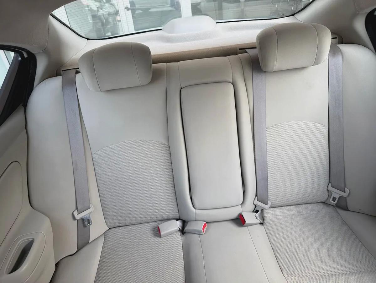 Nissan Sunny 2023,SV,GCC,Original Paint,Low Km Can Arrange Bank Loan-17-17