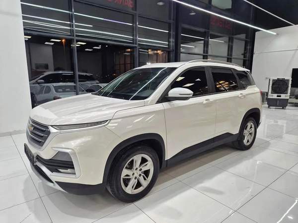 Chevrolet Captiva Gcc Mid option