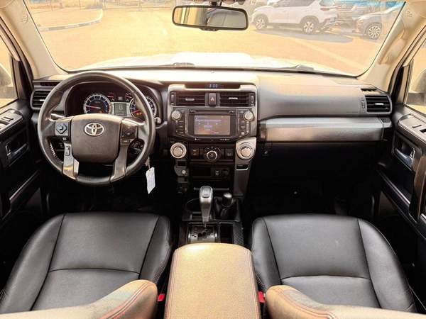 Toyota 4Runner TRD PRO Full option 4.0L with Off Road mode