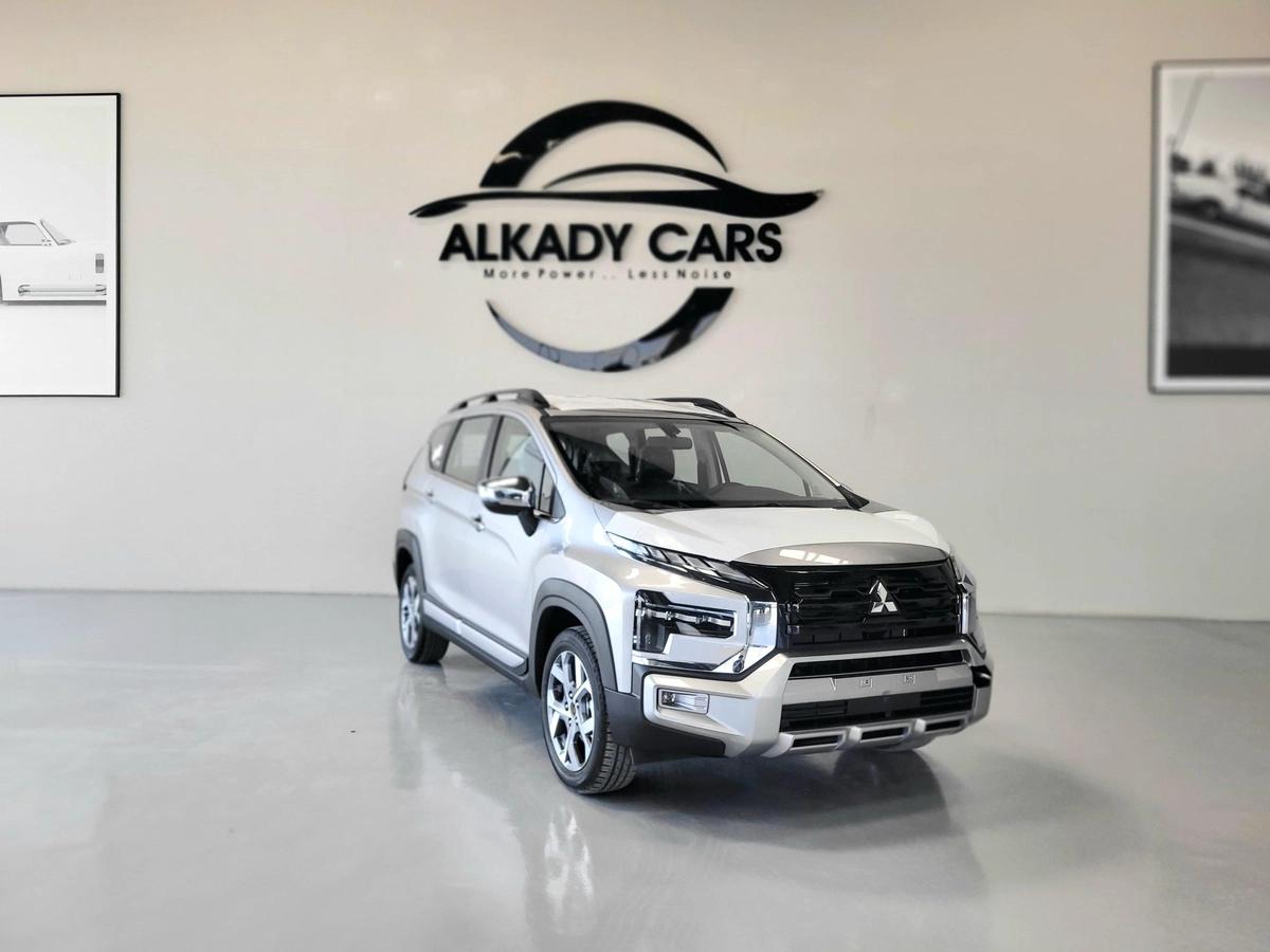 Mitsubishi xpander Cross 1.5L 2025 (silver)-0-0