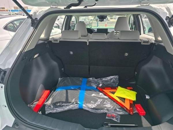Toyota RAV4 FRONT LANDER 2.0L HYBRID 2025