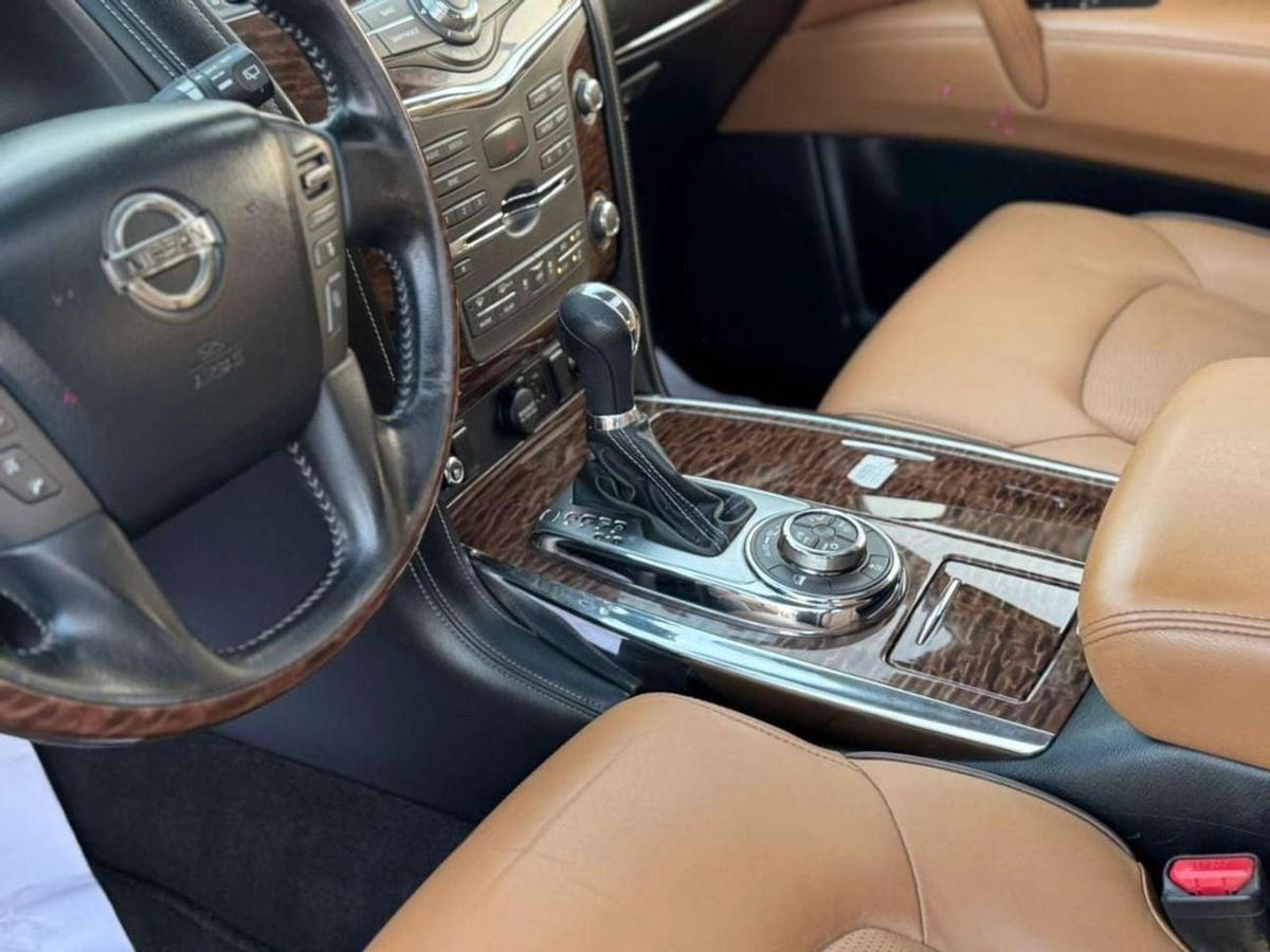 Nissan Patrol Nissan Patrol LE Platinum 5.6L 2018 GCC-7-7