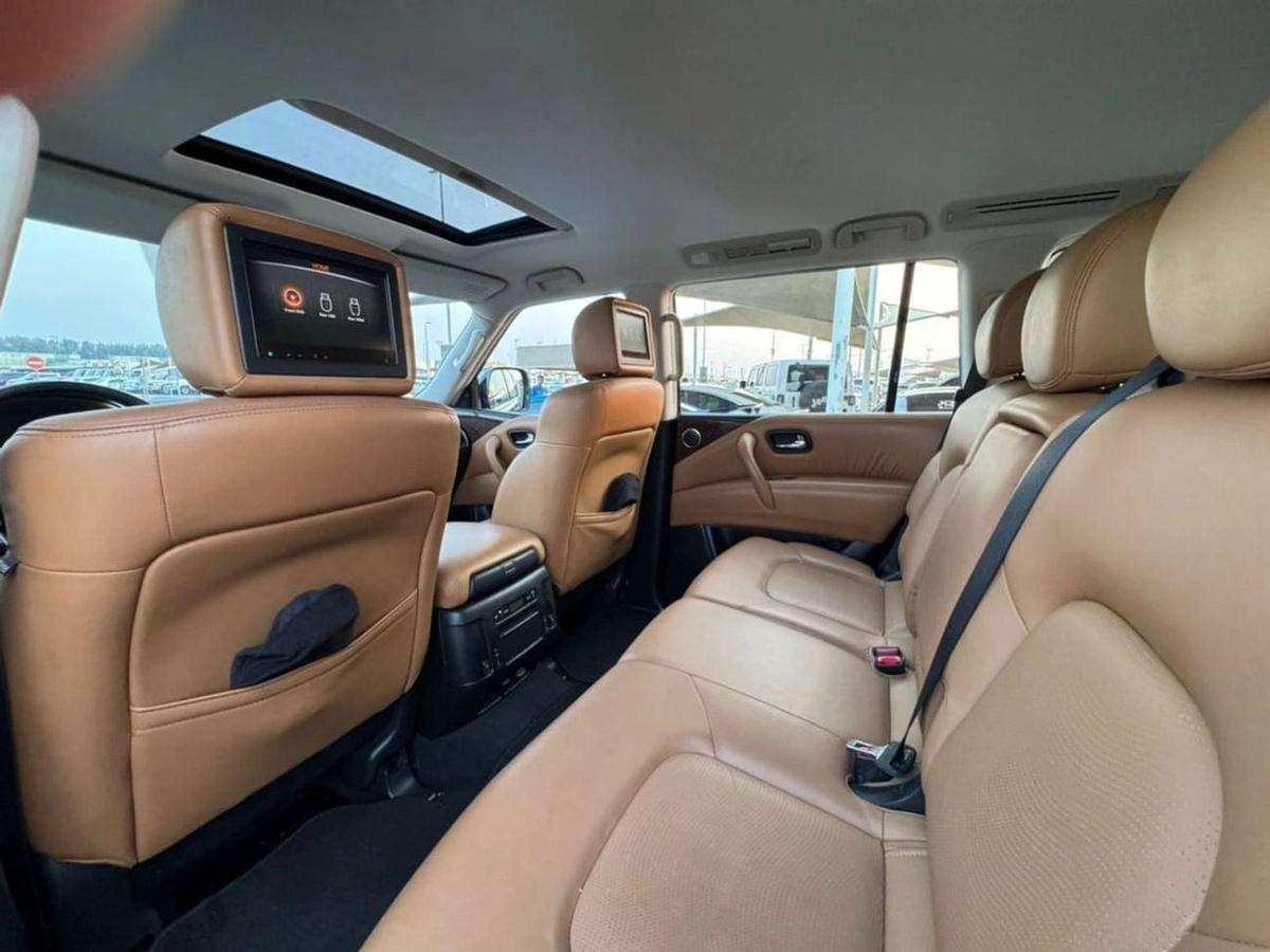 Nissan Patrol Nissan Patrol LE Platinum 5.6L 2018 GCC-13-13