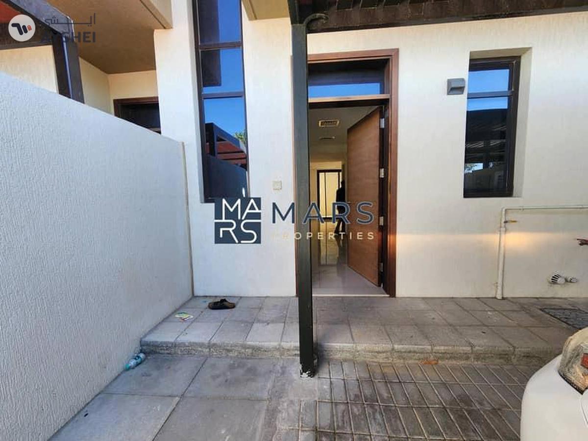 ✨ Elegant 3BHK Middle Unit for Rent in Nasma Residence, Sharjah ✨-2-2