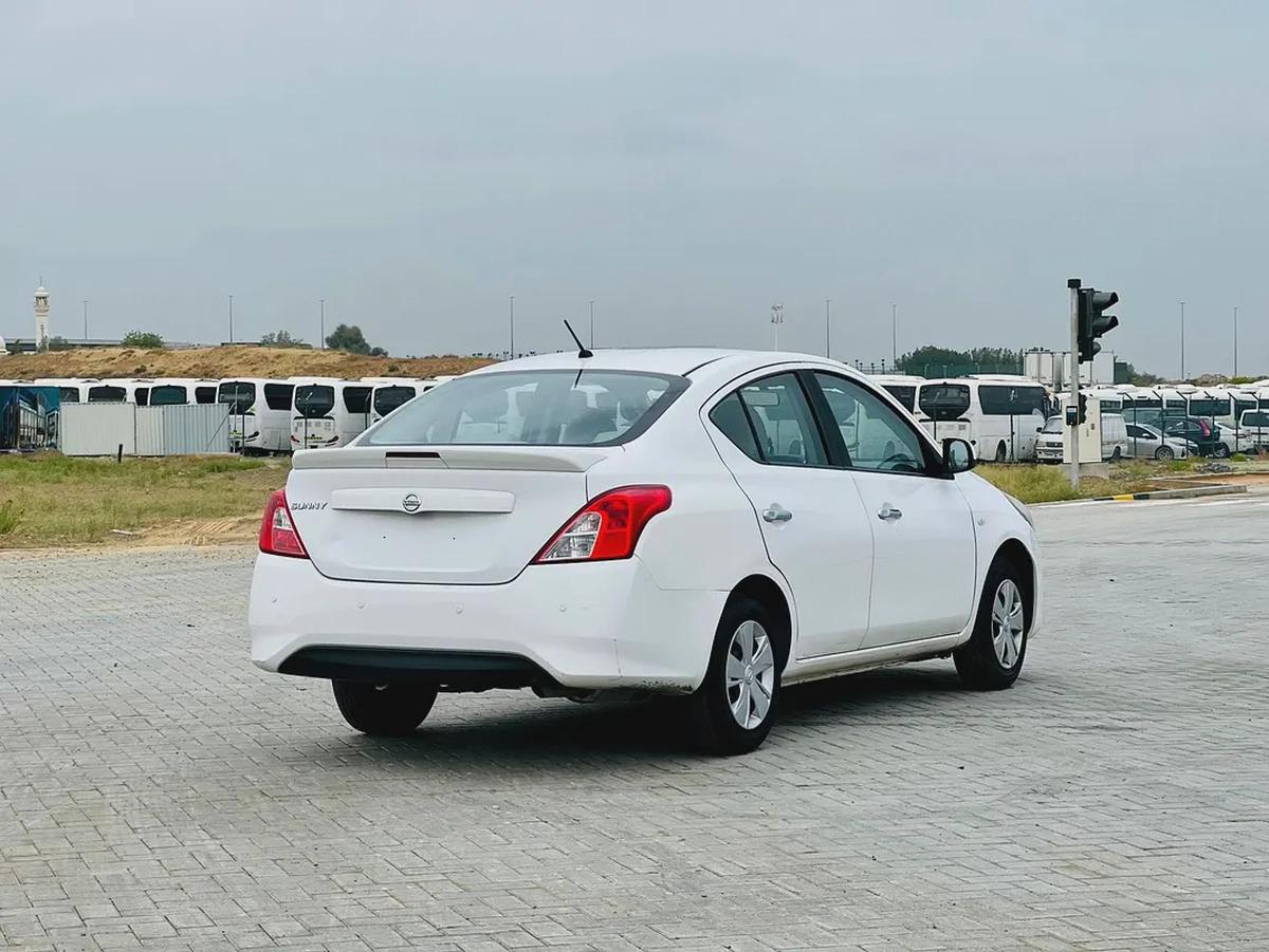 Nissan Sunny 2020 S 1.5L-GCC Specs- Monthly Installment 450 aed-10-10