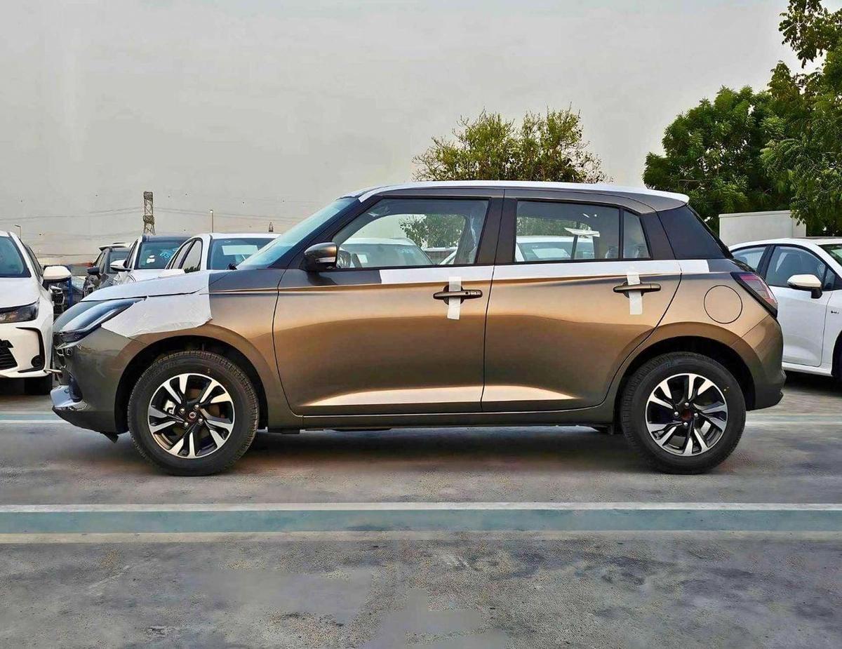 Suzuki Swift GLX / 1.2L PETROL A/T/ PUSH START / REAR PARKING SENSOR / REAR CAMERA (CODE # GLX)-3-3